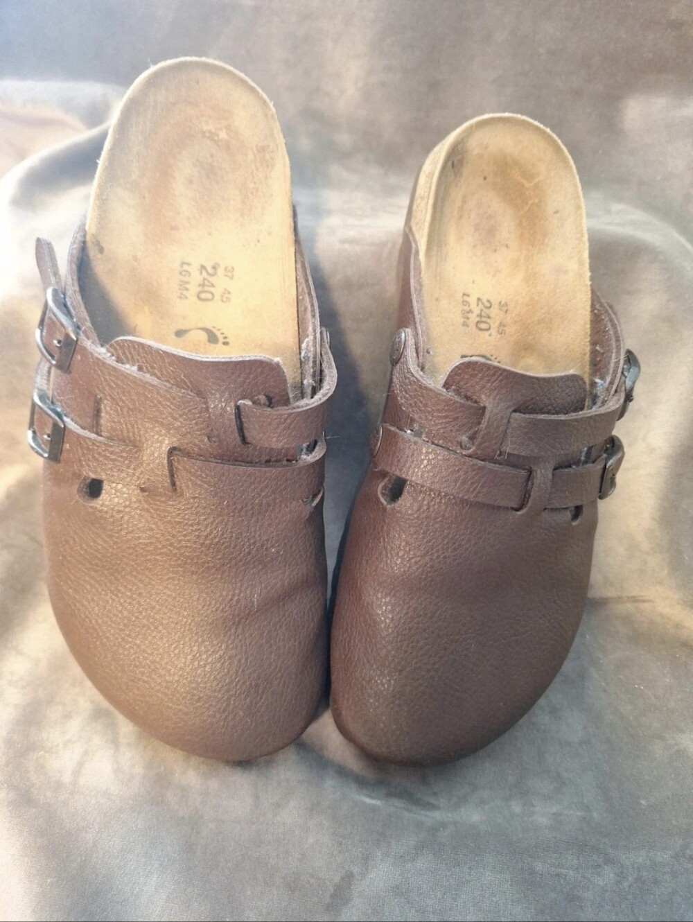 Birkenstock Clogg, Brown, Size W6, M4.